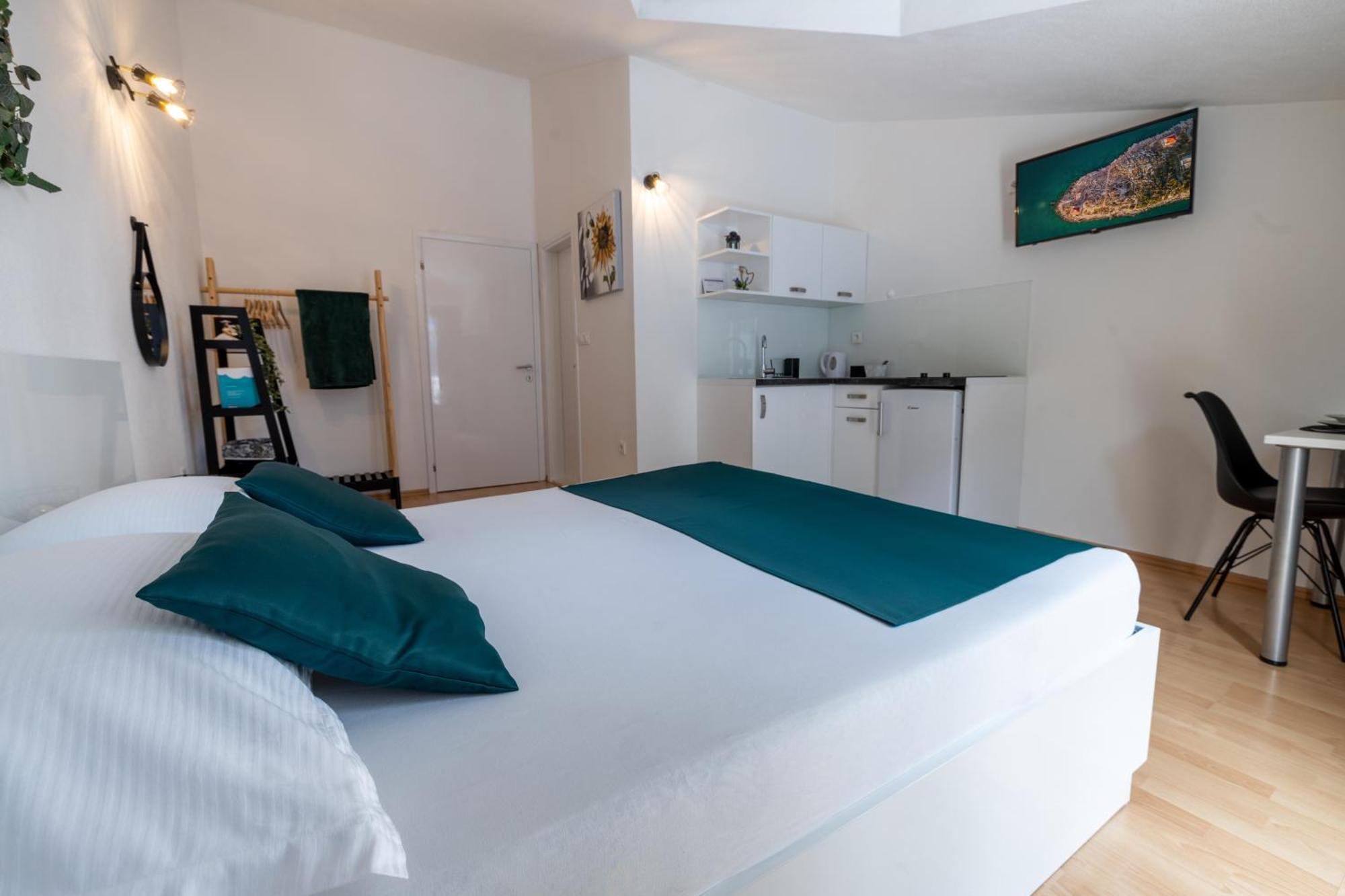 Apartments Rasic Makarska Extérieur photo