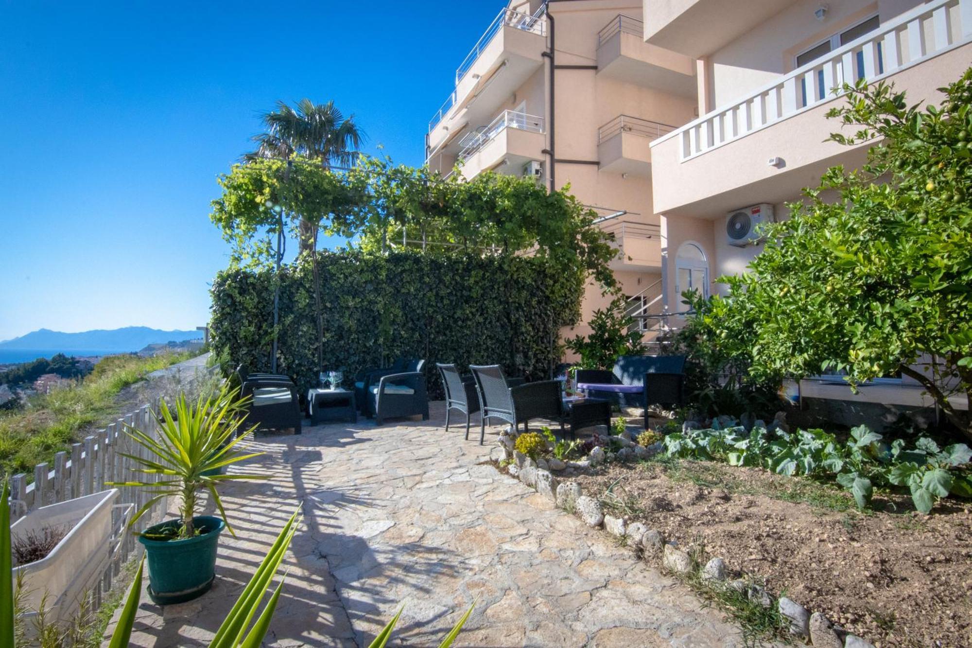 Apartments Rasic Makarska Extérieur photo